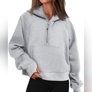 Half-Zip Kangaroo Pocket Hoodie - Cozy Athletic Pullover Sweatshirt Grey